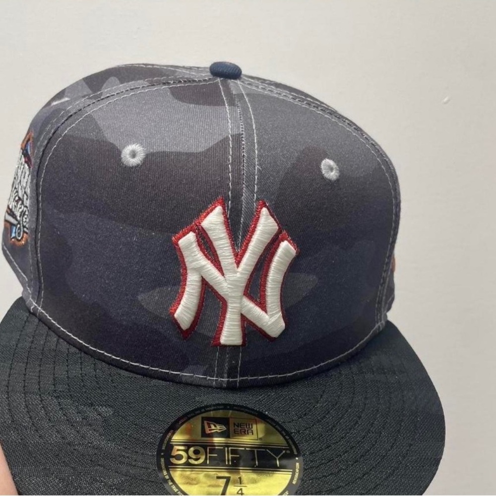 Hat club WWE Dudley boyz inspo New York Yankees size 7 1/4 brand new - Picture 1 of 7